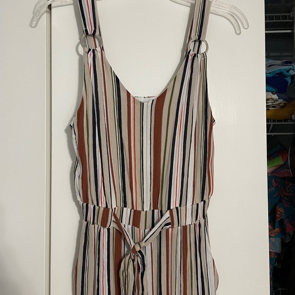 Derek Heart Jumpsuit - Picture 2 of 4